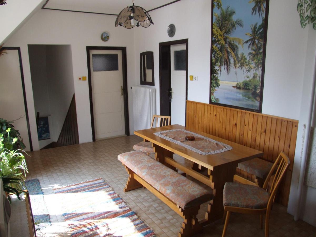 Revesz Vendeghaz Hotel Harkány Стая снимка
