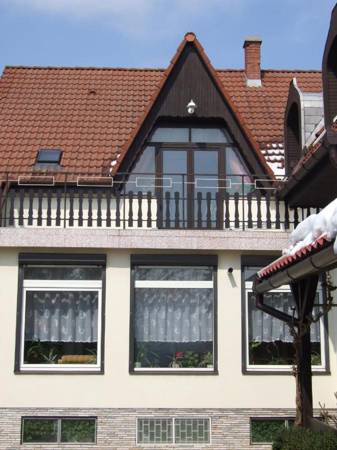 Revesz Vendeghaz Hotel Harkány Екстериор снимка