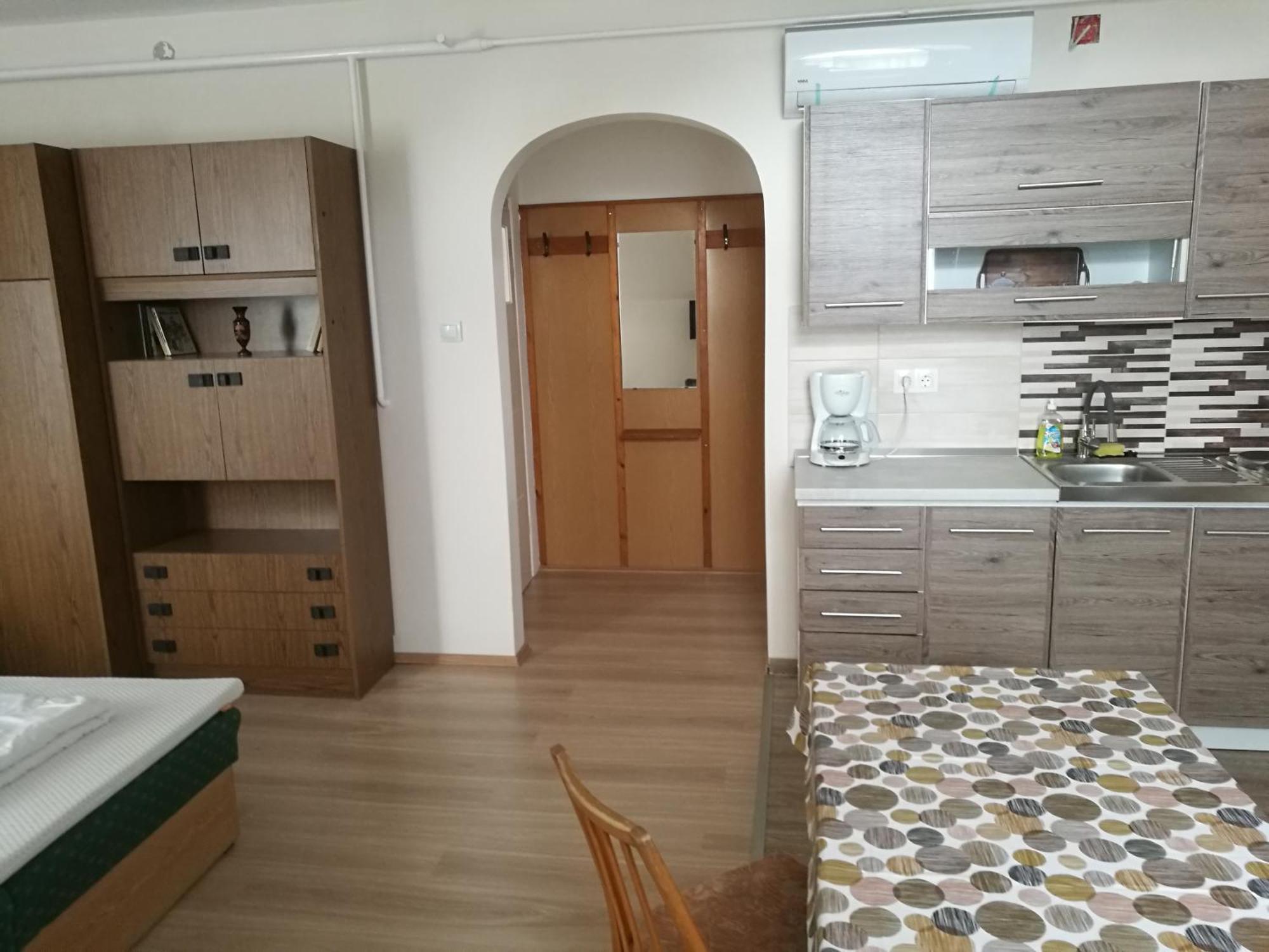 Revesz Vendeghaz Hotel Harkány Екстериор снимка